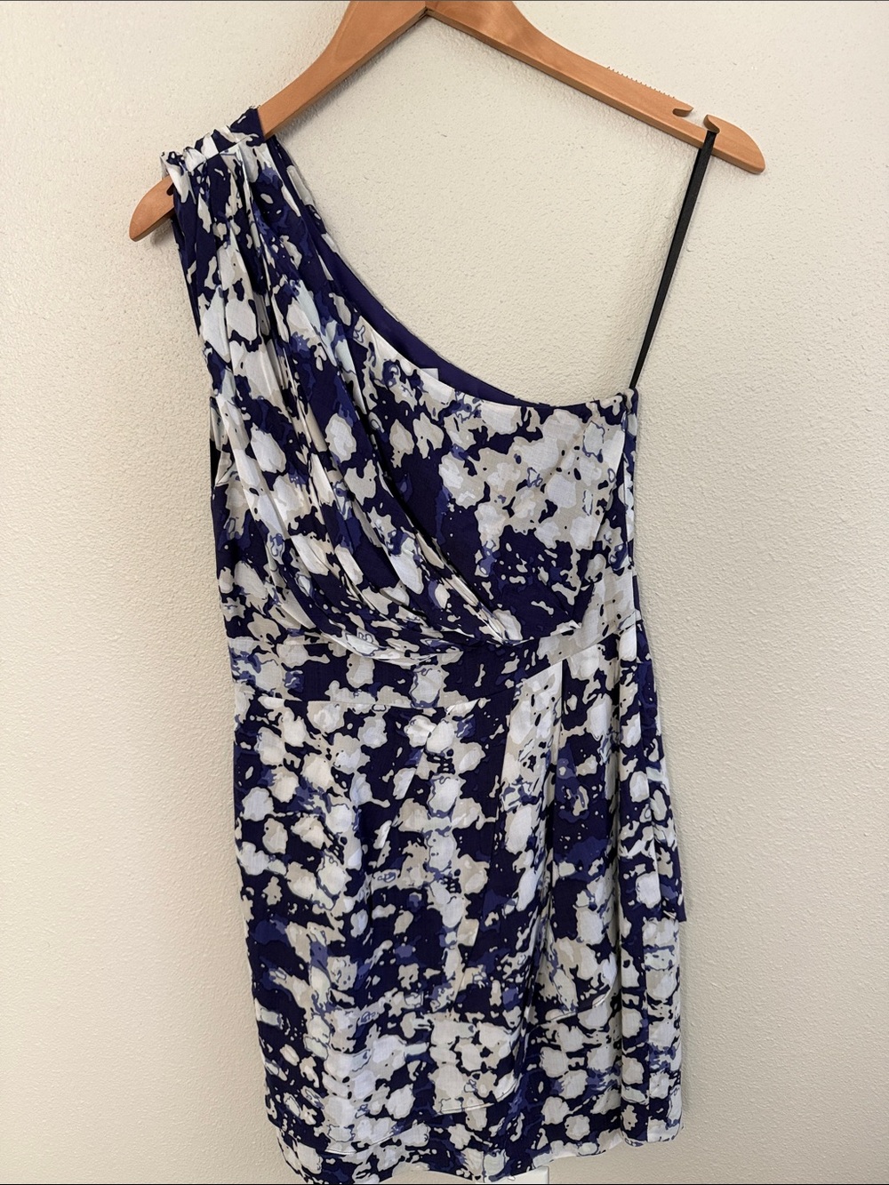 BCBGeneration One-Shoulder Navy & White Abstract Print Dress